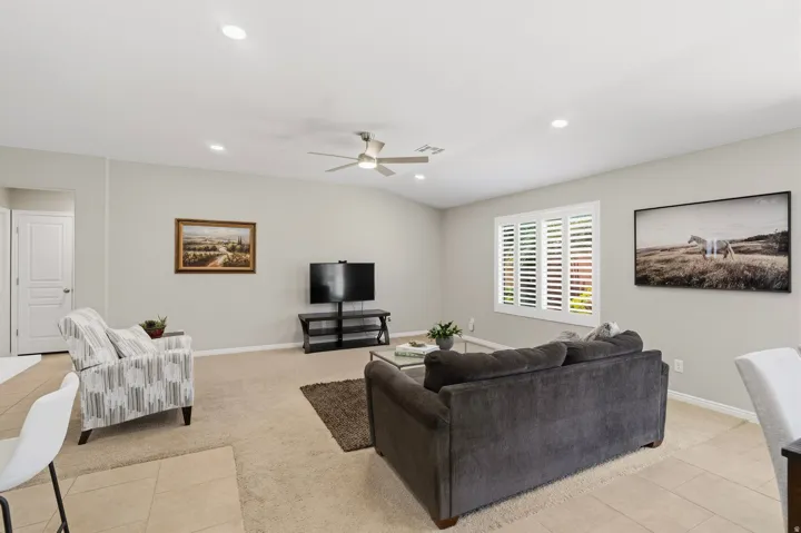 76 S 330 W, Ivins, Utah 84738