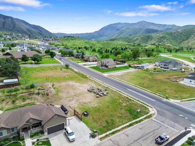269 W Olympic Ln, Elk Ridge, Utah 84651
