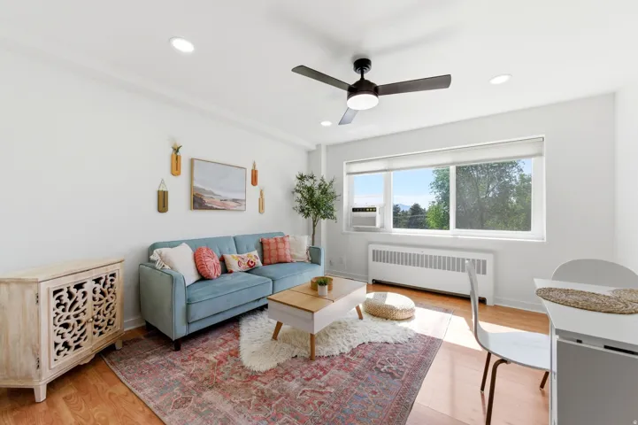 130 S 1300 E #305, Salt Lake City, Utah 84102