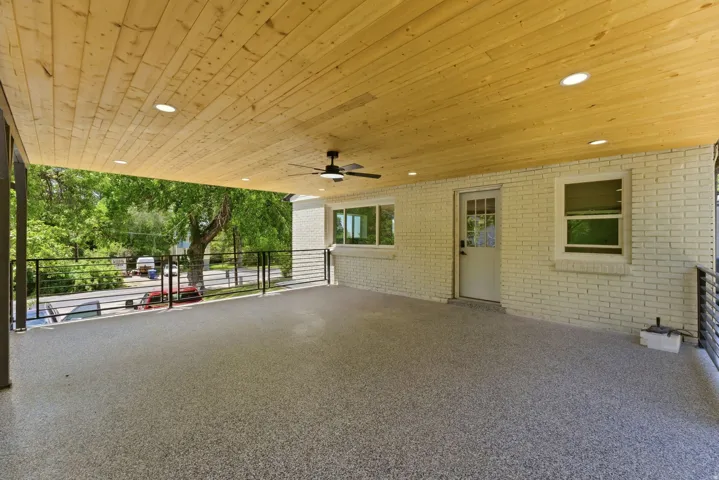 4215 S Holladay Blvd, Holladay, Utah 84124