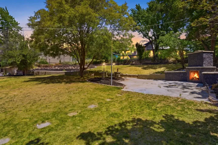 4215 S Holladay Blvd, Holladay, Utah 84124