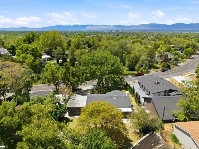 4215 S Holladay Blvd, Holladay, Utah 84124