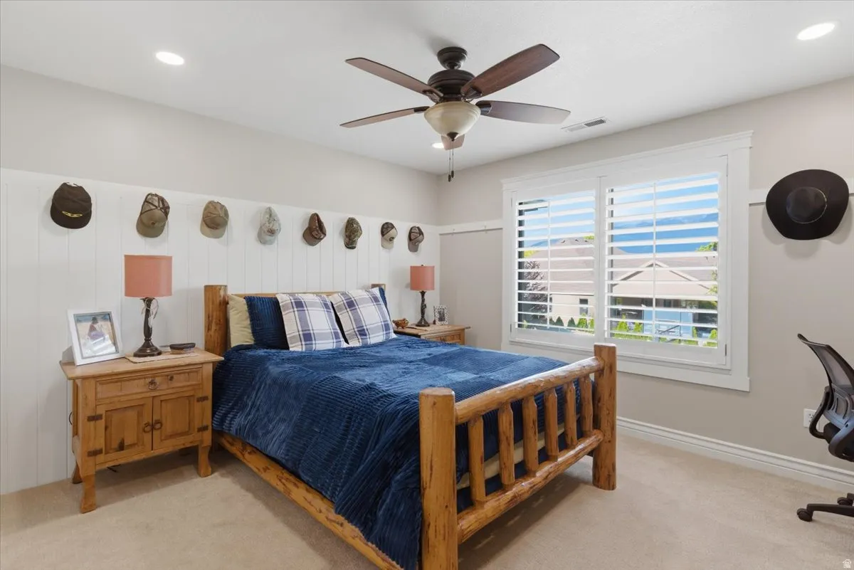 Upstairs Bedroom #3