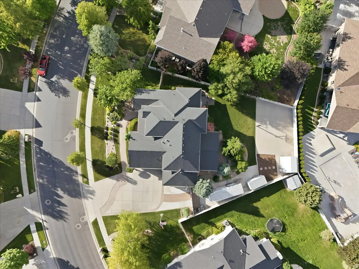 Overhead Property View