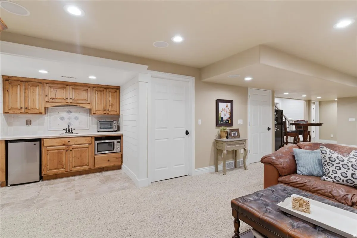 Basement Kitchenette