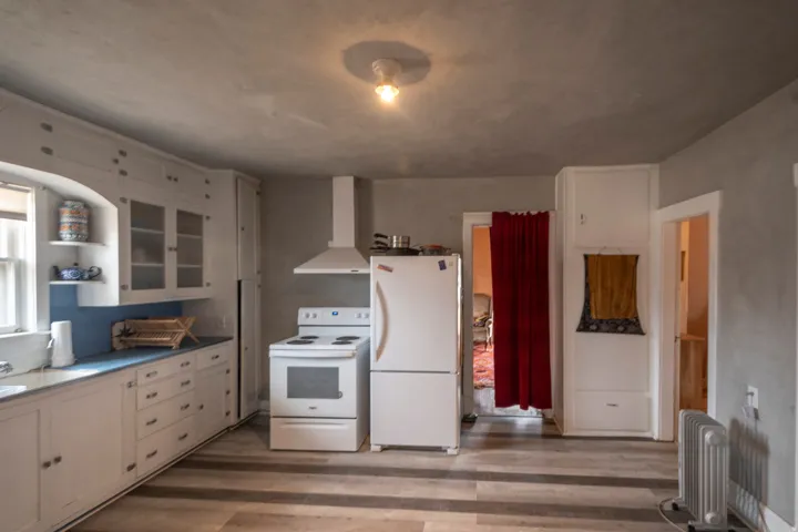 85 W 300 S, Escalante, Utah 84726