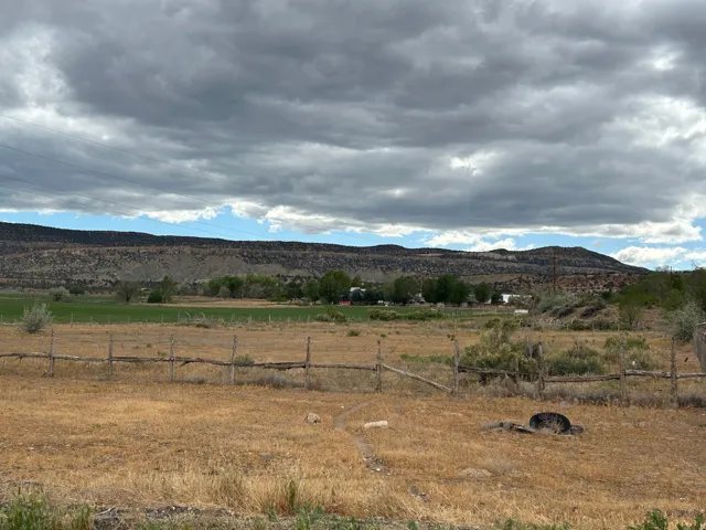 View from property to the SW, Straight Mountain