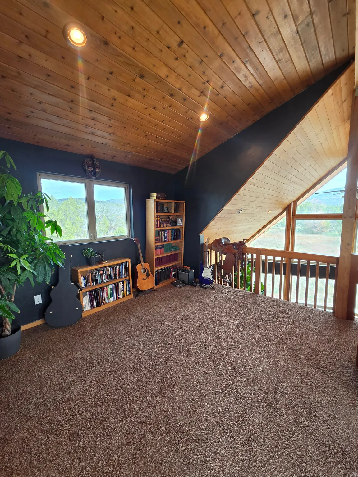 Spacious Master Bedroom Loft