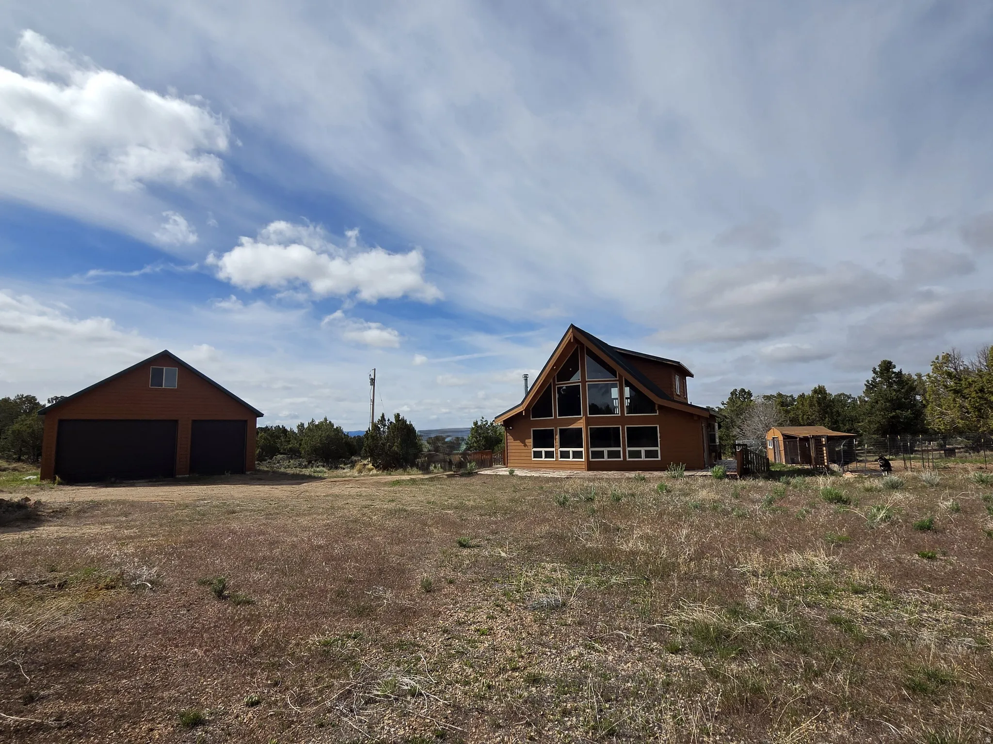 Front of Cabin & Garage