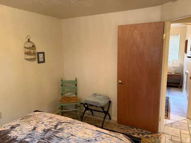 3rd bedroom door out to hallway