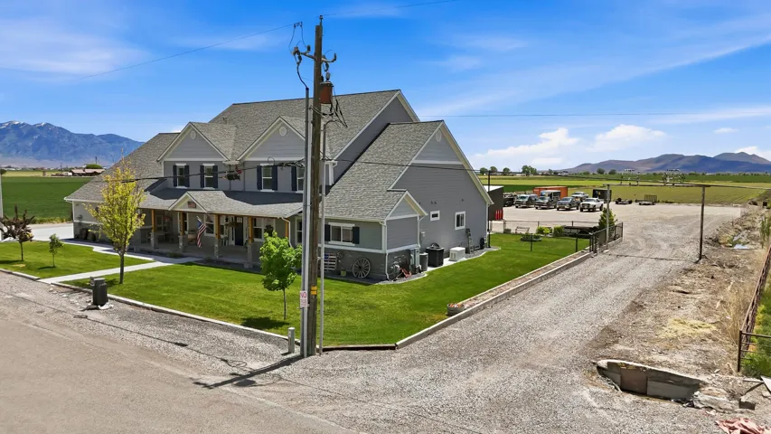 10195 W 11600 N, Bothwell, Utah 84337