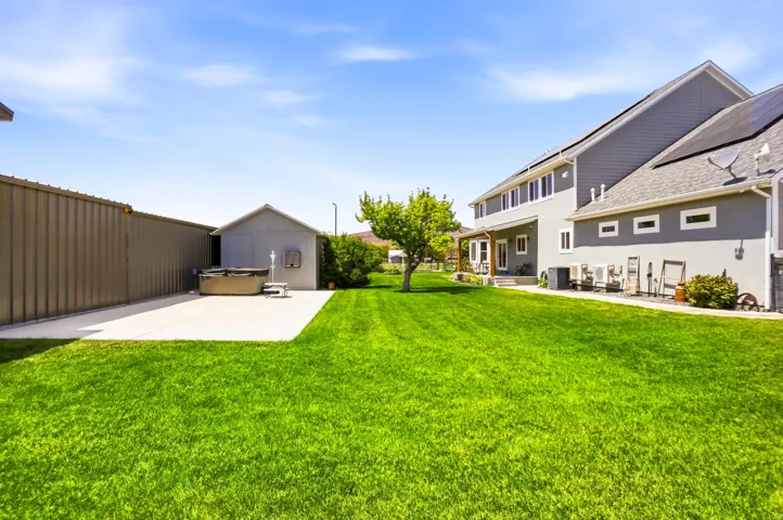 10195 W 11600 N, Bothwell, Utah 84337