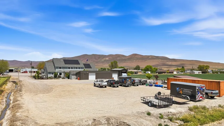 10195 W 11600 N, Bothwell, Utah 84337