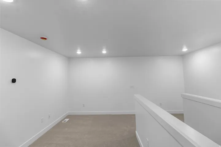 Images shown are from a previously completed home with the same floorplan. Actual home will feature different finishes and selections.