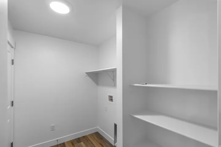 Images shown are from a previously completed home with the same floorplan. Actual home will feature different finishes and selections.