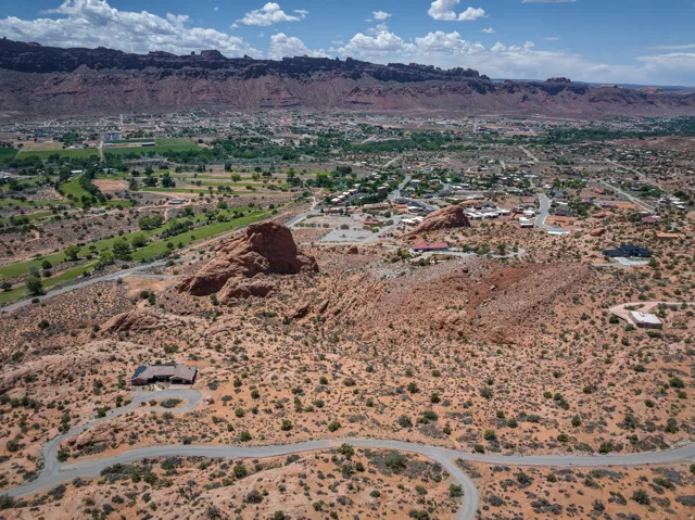2176 Navajo Hts, Moab, Utah 84532