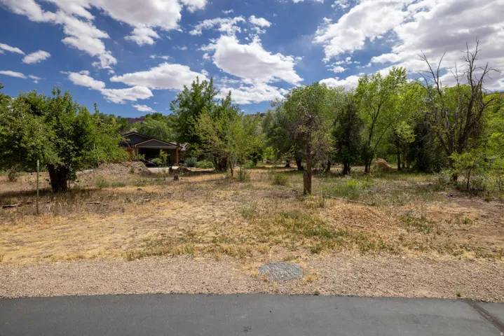 702 Dragon Fly Trl, Moab, Utah 84532