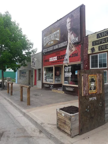833 Washington St, Montpelier, Idaho 83254