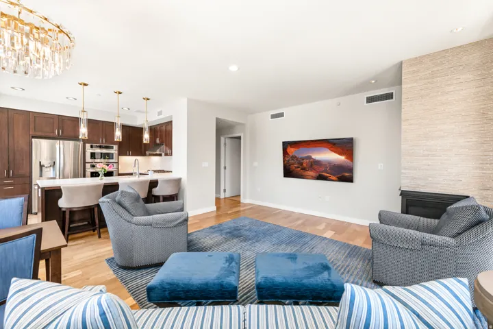 99 W South Temple St #802, Salt Lake City, Utah 84101