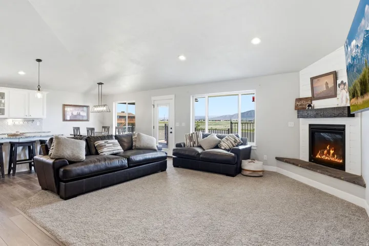11160 N 8400 W, Tremonton, Utah 84337