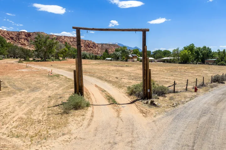 3181 East Bench Rd, Moab, Utah 84532