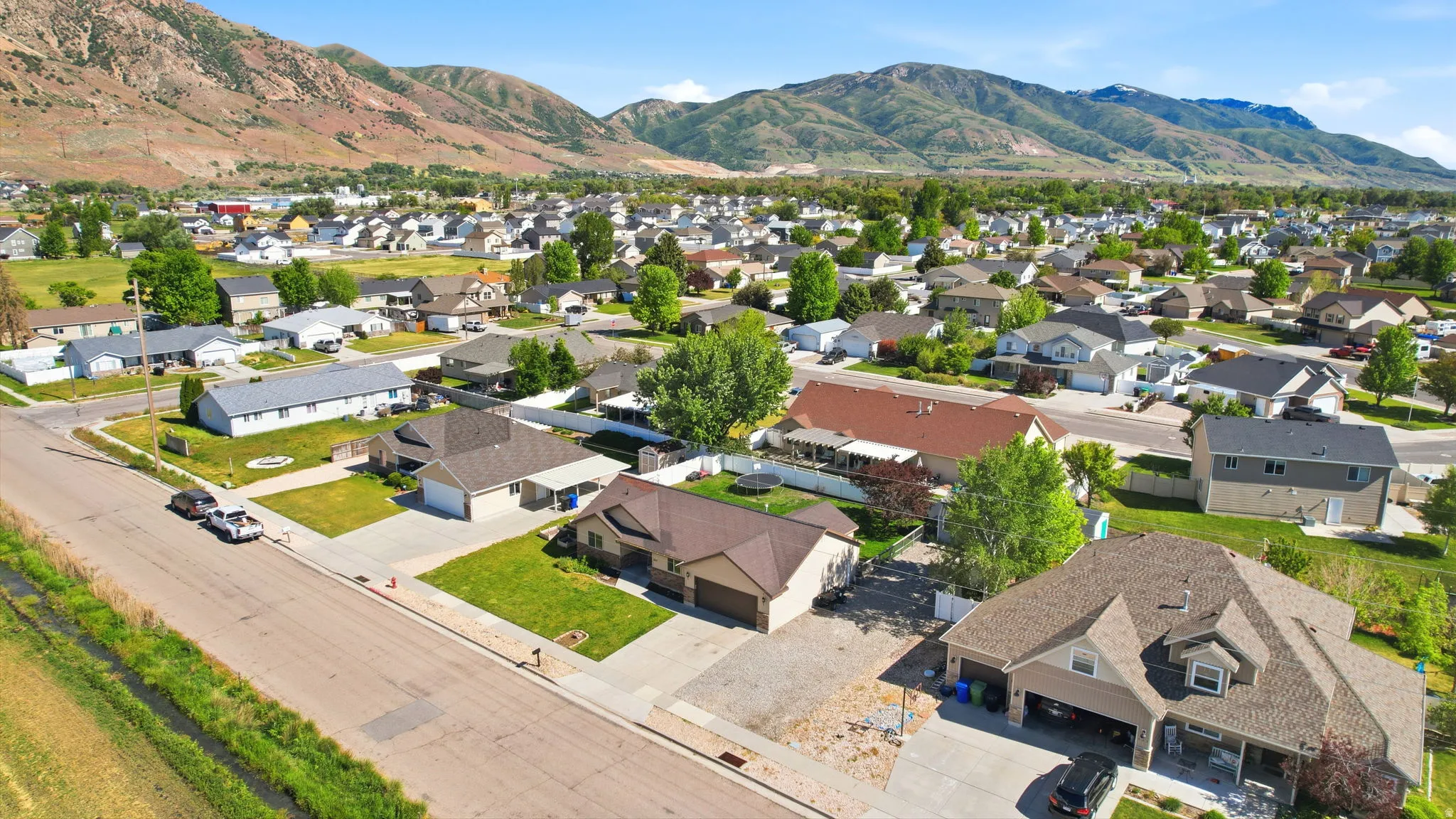 Expansive residential area with a prominent mountain backdrop