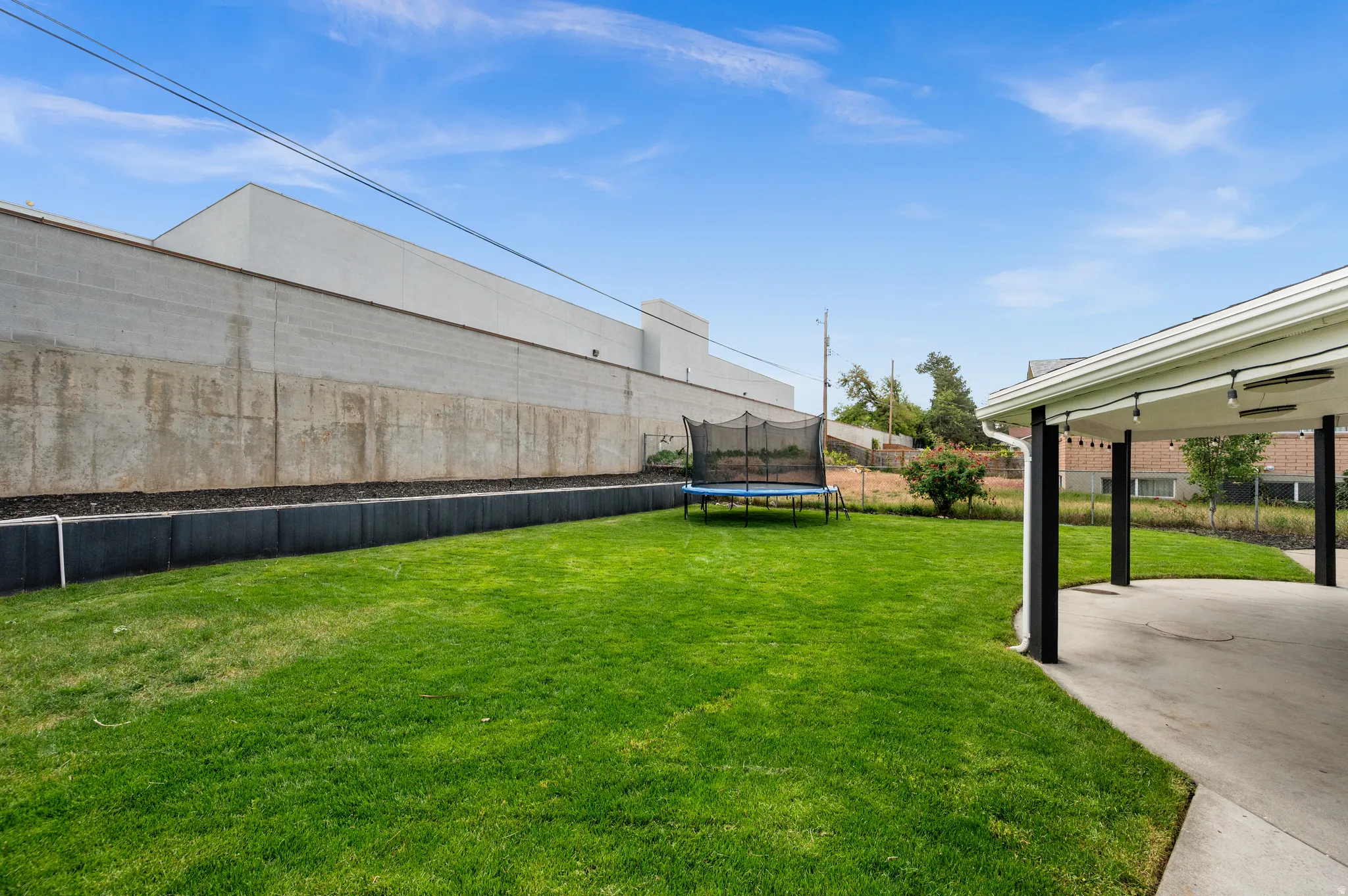 Private Large Backyard