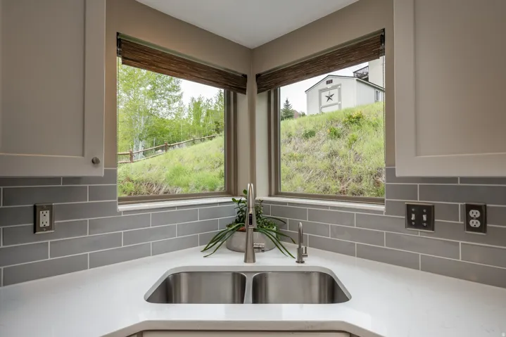7998 N Springshire Dr, Park City, Utah 84098