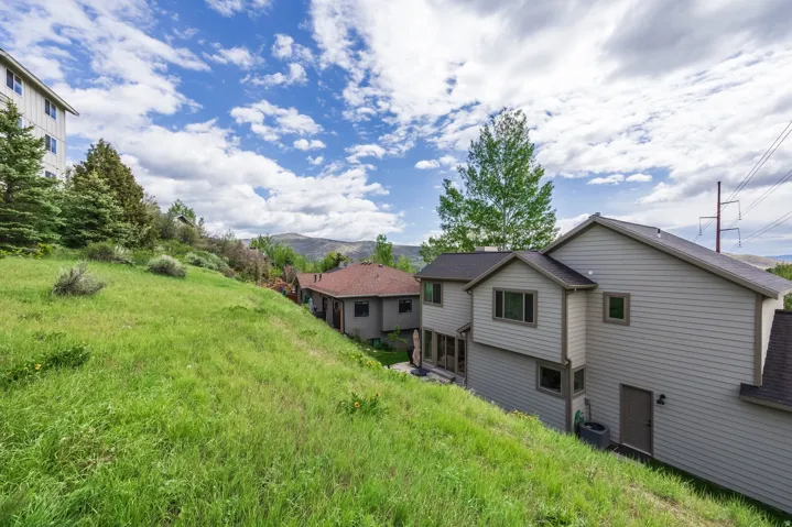 7998 N Springshire Dr, Park City, Utah 84098