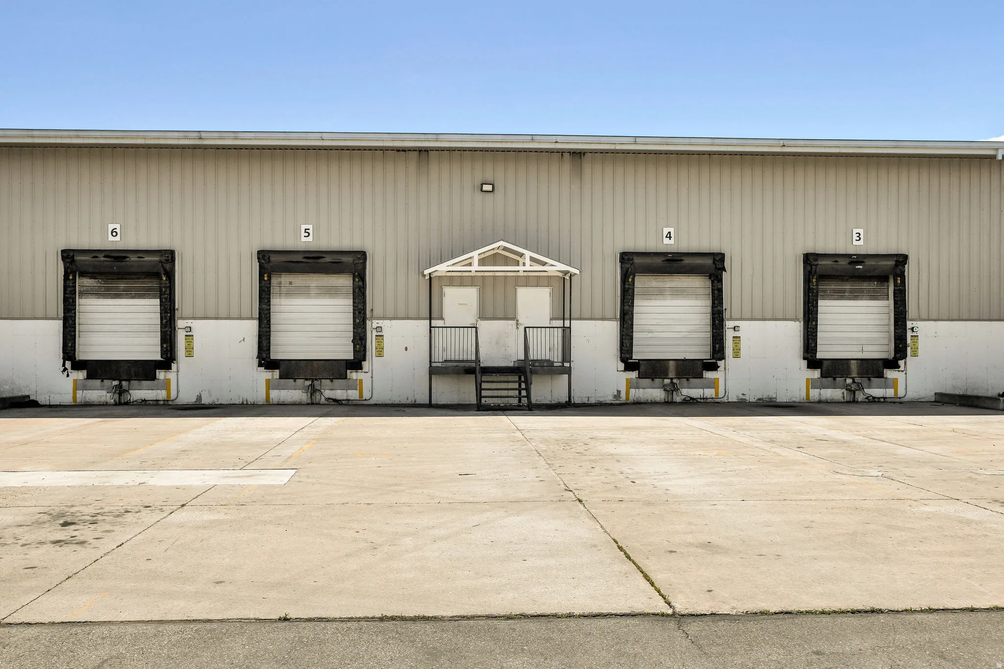 Outdoor building