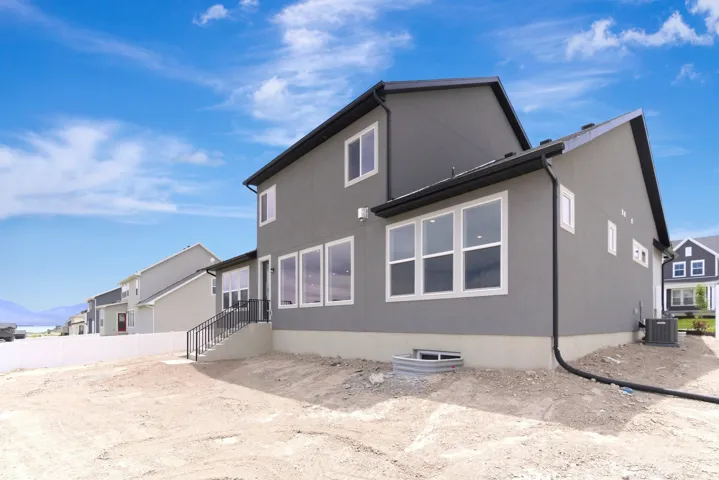 1208 W Mahogany St, Saratoga Springs, Utah 84045