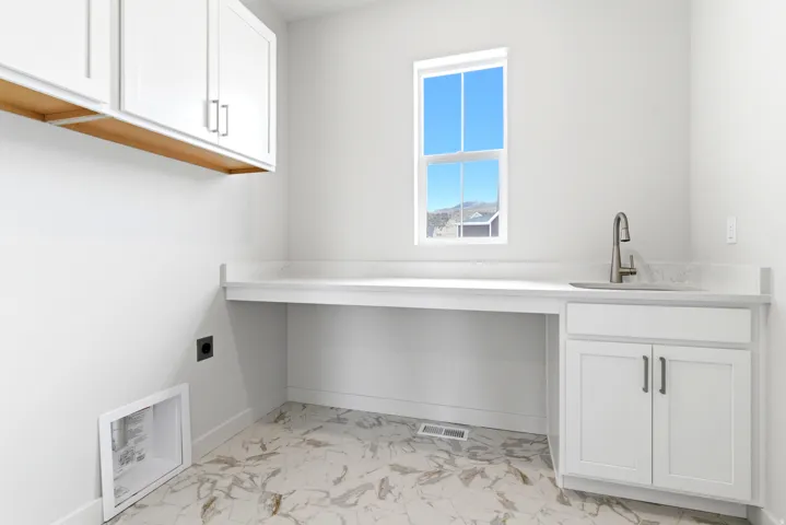1208 W Mahogany St, Saratoga Springs, Utah 84045