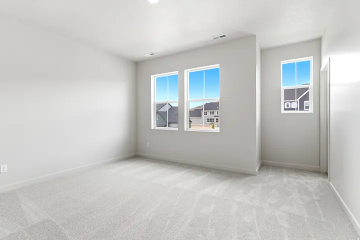 1208 W Mahogany St, Saratoga Springs, Utah 84045