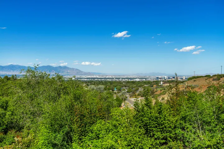 900 S Donner Way #408, Salt Lake City, Utah 84108
