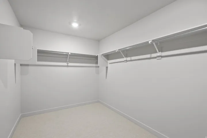 Walk in closet