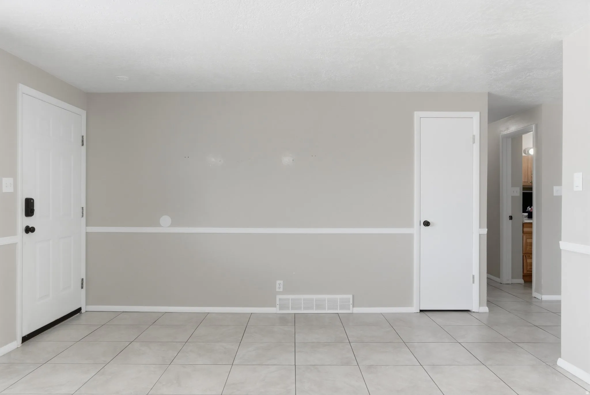 Empty room