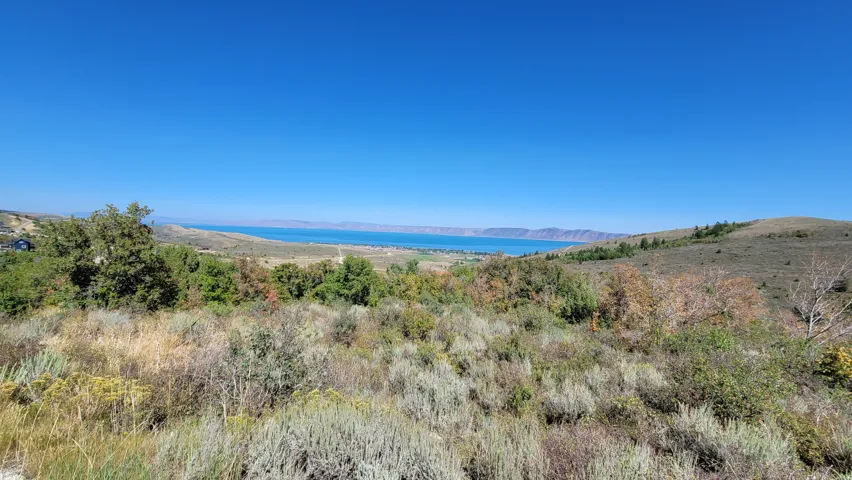 1136 Lakeview Dr, Garden City, Utah 84028