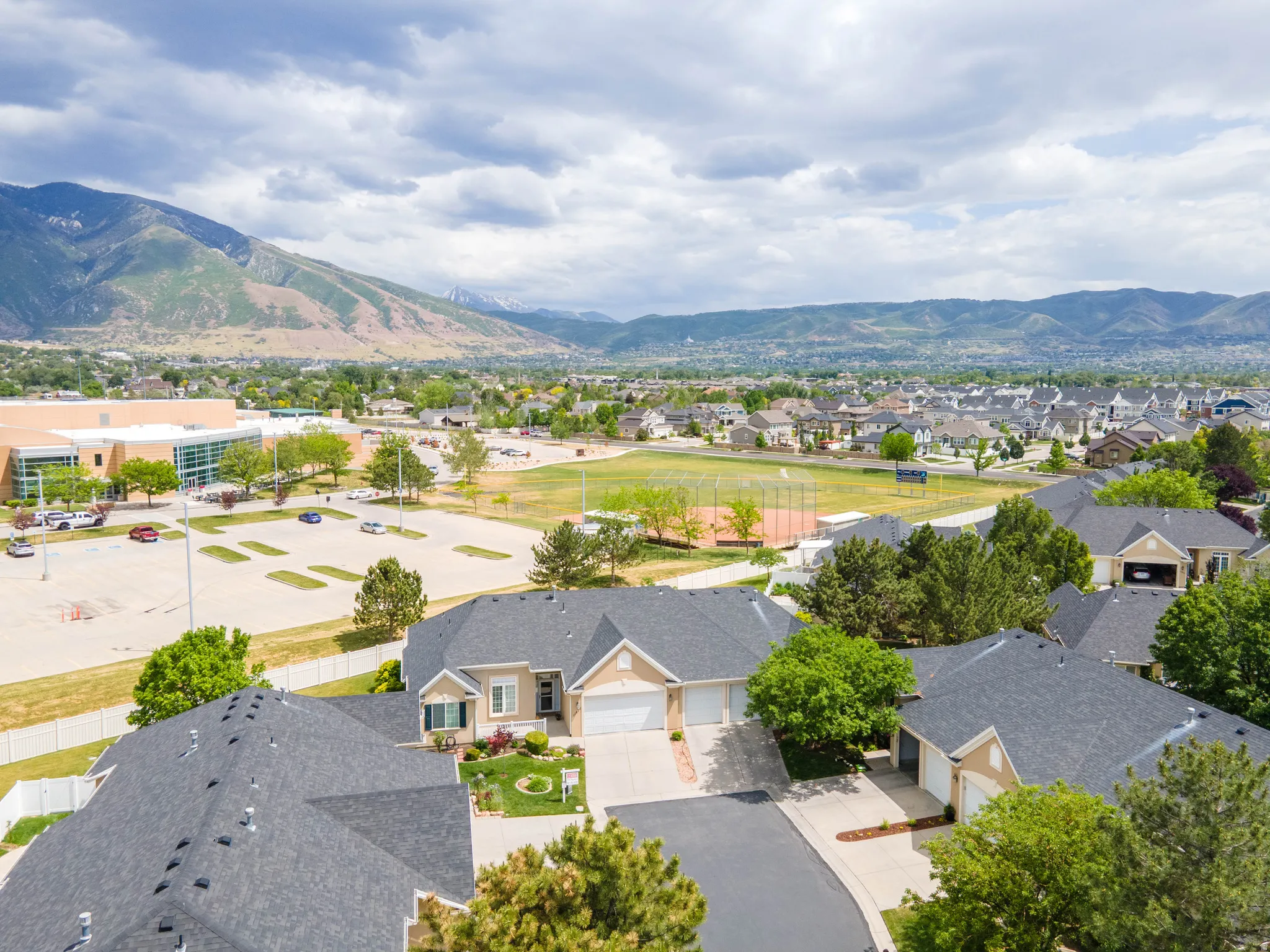 Residential neighborhood with mountain backdrop