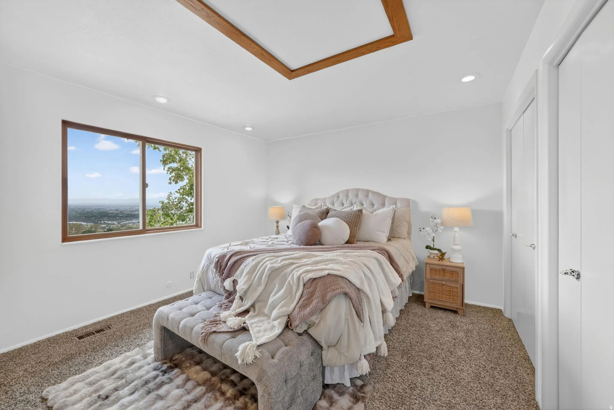 Primary bedroom option #2 - Larger with views, views & more views
