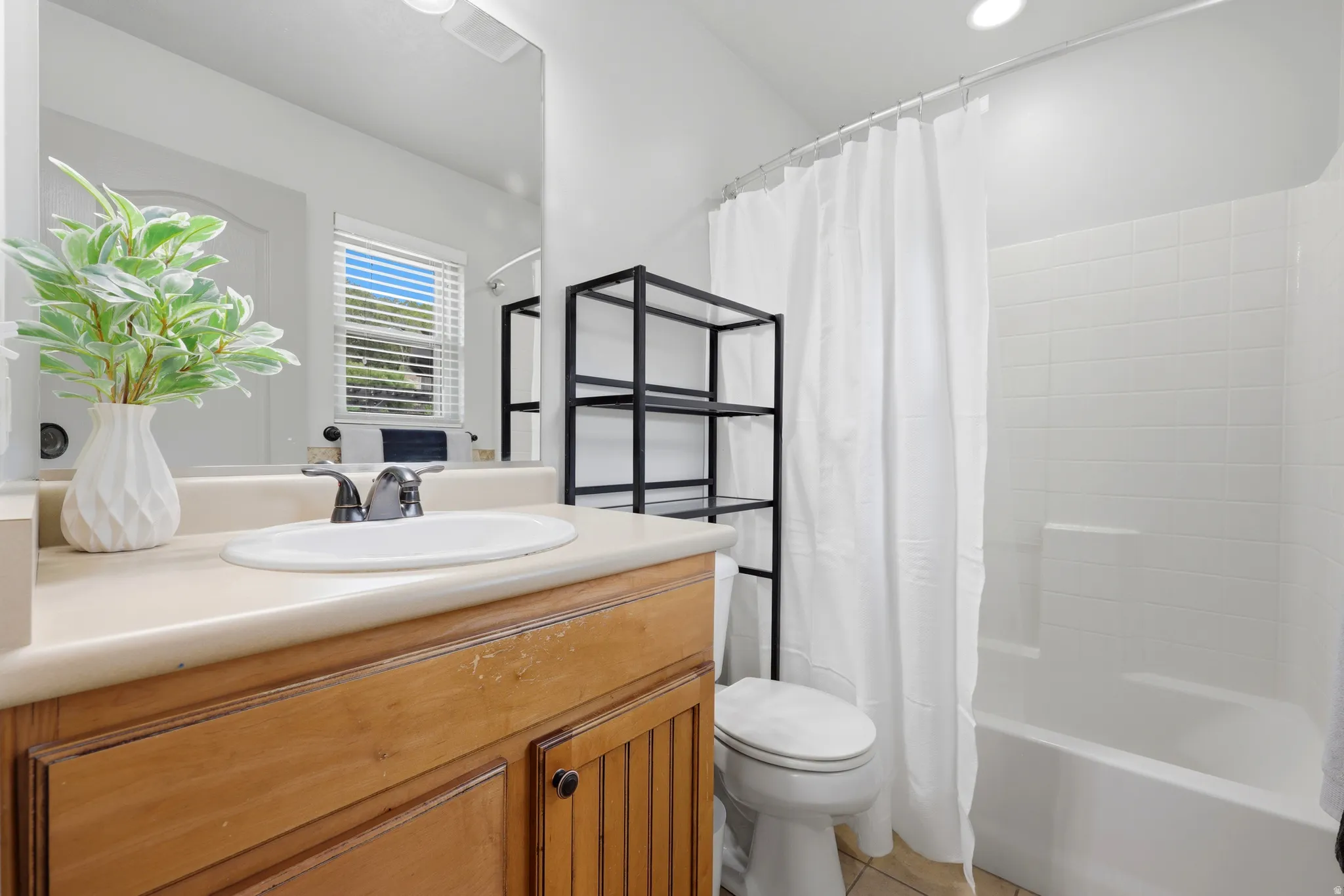 Primary Bedroom Bathroom