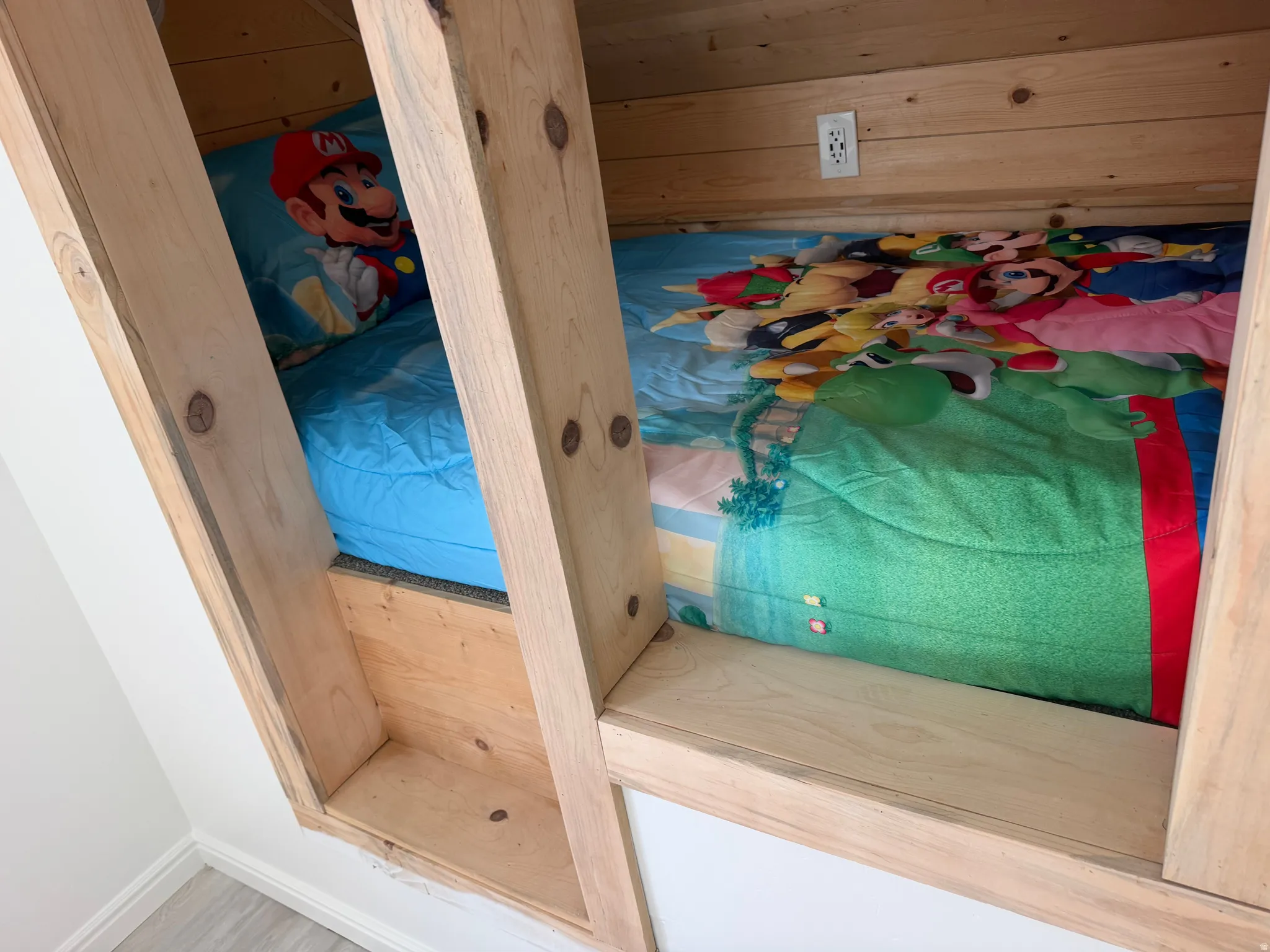 Image of how the cubby was used prior to seller moving out