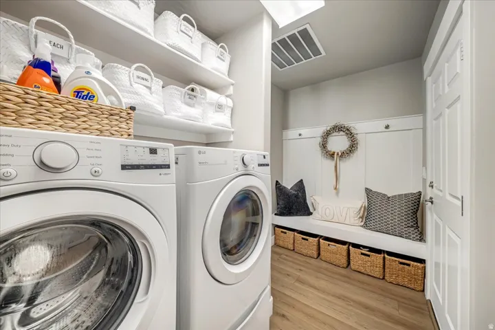 Spacious laundry/mudroom area