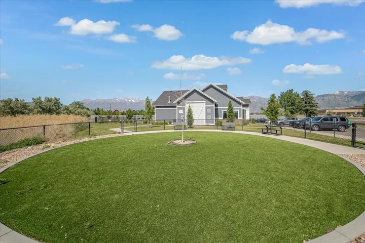 Large outdoor space for relaxing and entertaining
