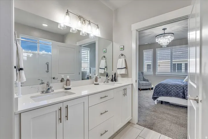 Large vanity area