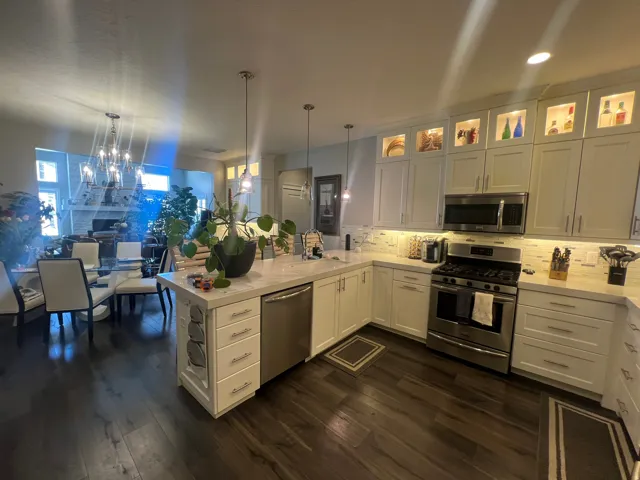 Kitchen Open to the nook and Family room