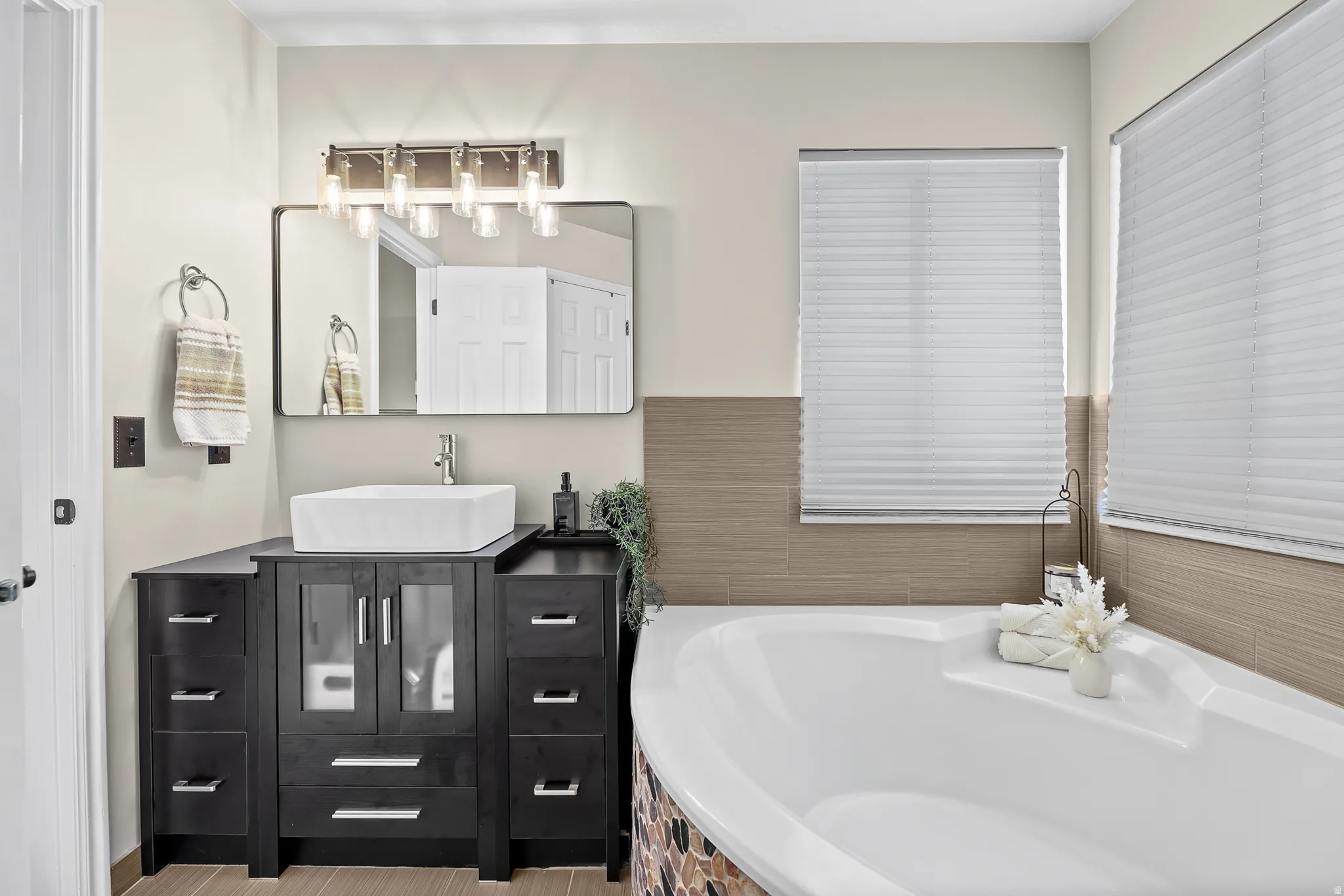 Updated Bathroom, Spa tub