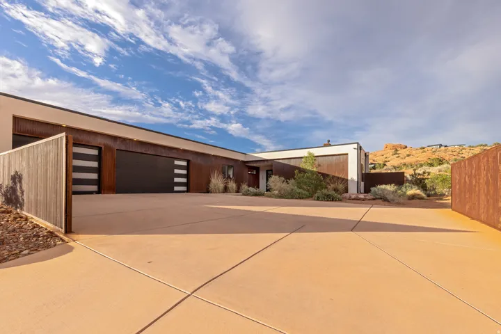 2209 Salida Del Sol, Moab, Utah 84532