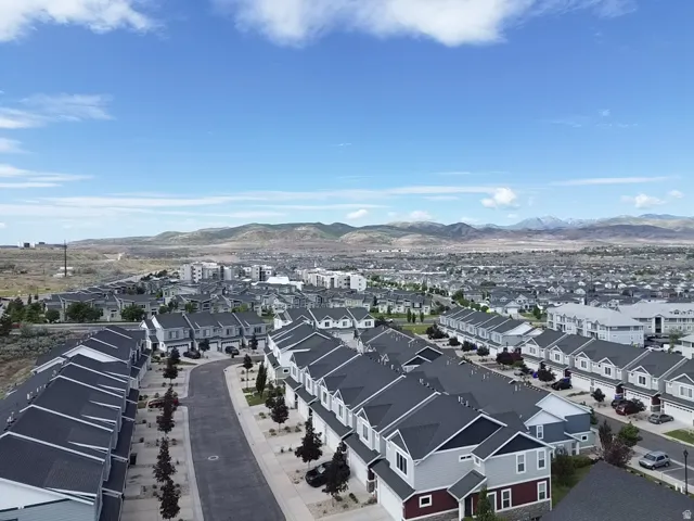 15152 S Gallant Dr, Bluffdale, Utah 84065