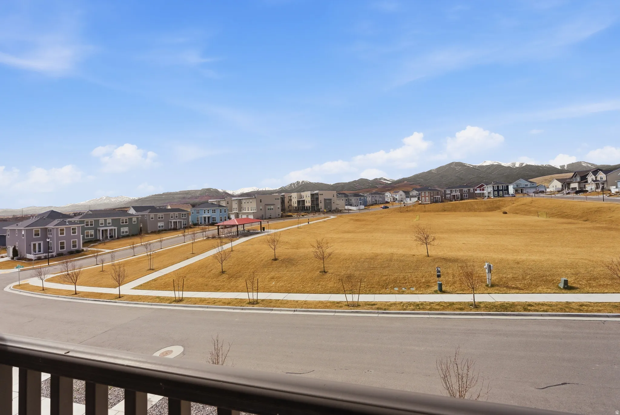 View of yard featuring a residential view