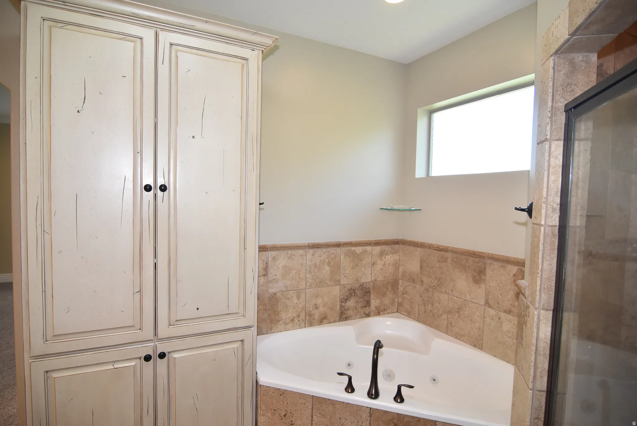 Owner's Bathroom